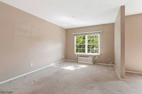 5322 Richmond Rd #322, West Milford Twp., NJ 07480