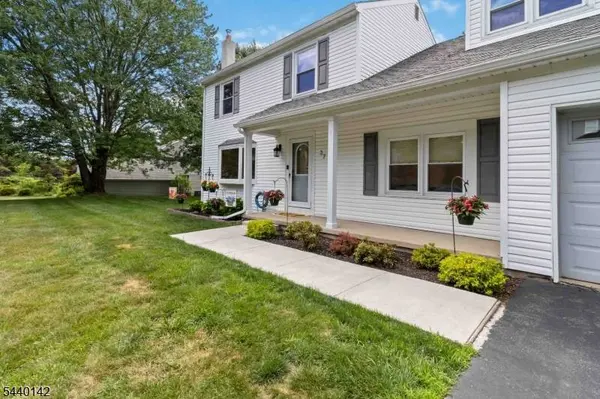 37 Rolling Ridge Rd, West Milford Twp., NJ 07480
