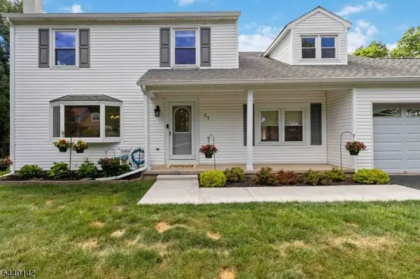 37 Rolling Ridge Rd, West Milford Twp., NJ 07480