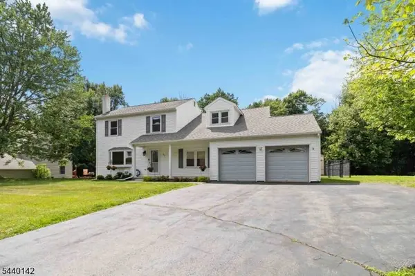 37 Rolling Ridge Rd, West Milford Twp., NJ 07480