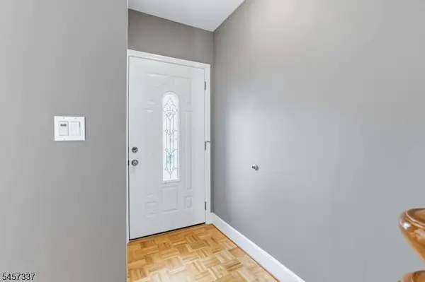 33 Franklin Ave, Clifton City, NJ 07011