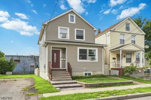 33 Franklin Ave, Clifton City, NJ 07011