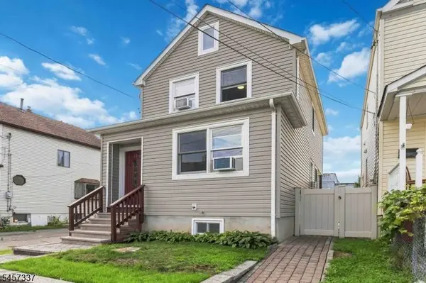 33 Franklin Ave, Clifton City, NJ 07011