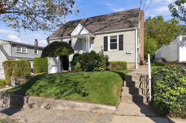 164 Arlington Blvd, North Arlington Boro, NJ 07031