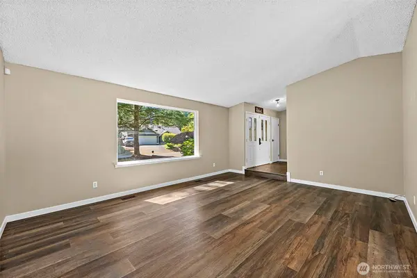 11315 83rd AVE SW, Lakewood, WA 98498