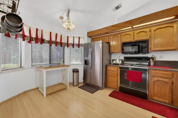8409 Silver Run WAY, Antelope, CA 95843