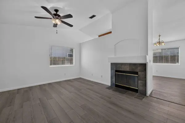 118 Corbin DR, Wheatland, CA 95692