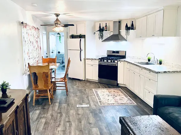 15329 Little Valley Rd. #25, Grass Valley, CA 95949