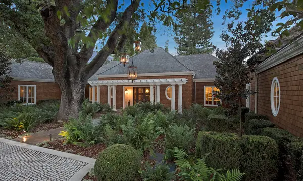 Courtney-Charney-005_Front-1-1-1024x614