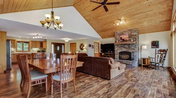 1119 E Chippewa AVE, Bruce, WI 54819