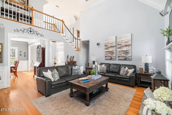 2416 Hardin Farms LN, Knoxville, TN 37932