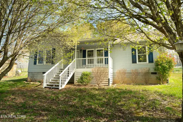 109 Miles LN, Lafollette, TN 37766