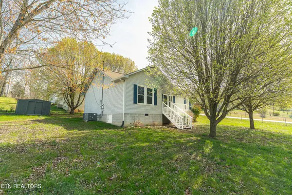 109 Miles LN, Lafollette, TN 37766