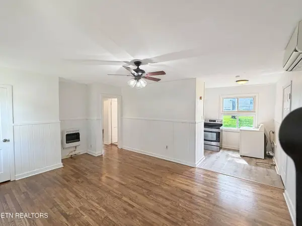 2432 King St, Maryville, TN 37804