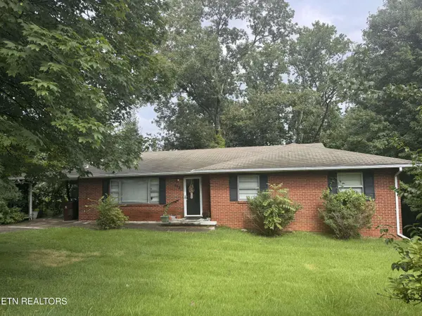 118 Iona CIR, Oak Ridge, TN 37830