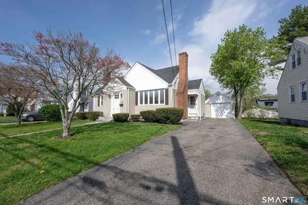 520 Goldenrod Avenue, Bridgeport, CT 06606