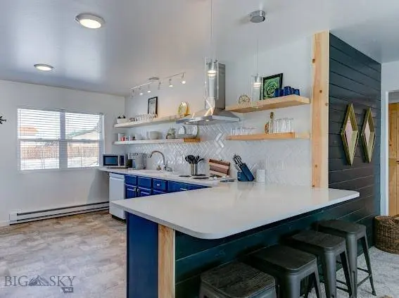 305 Lathrop ST W, Clyde Park, MT 59018