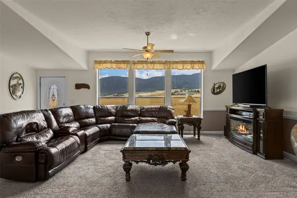 110 Buffalo TRL, Livingston, MT 59047