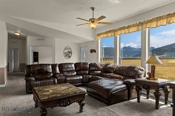110 Buffalo TRL, Livingston, MT 59047