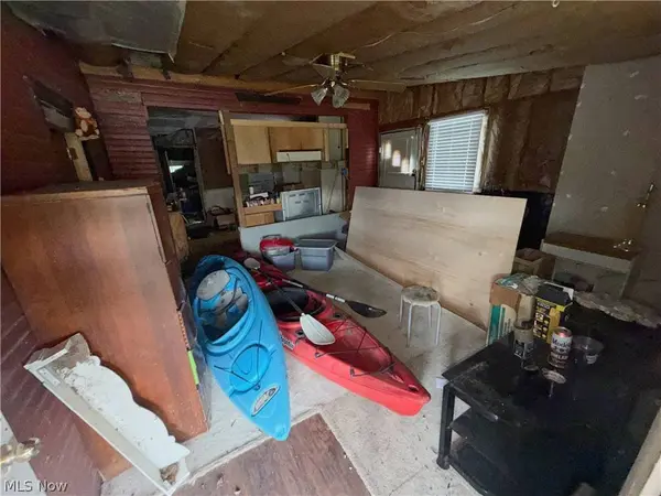 630 River RD, East Liverpool, OH 43920