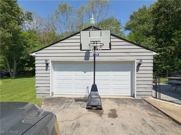 151 Pine ST, Leetonia, OH 44431