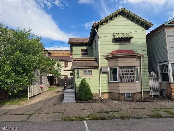 516 Jackson ST, East Liverpool, OH 43920