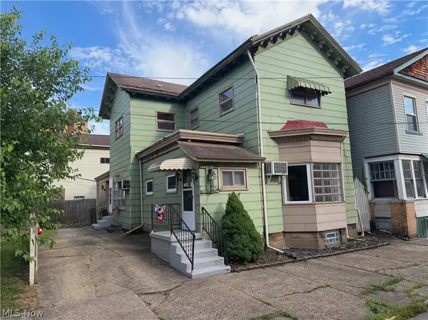 516 Jackson ST, East Liverpool, OH 43920