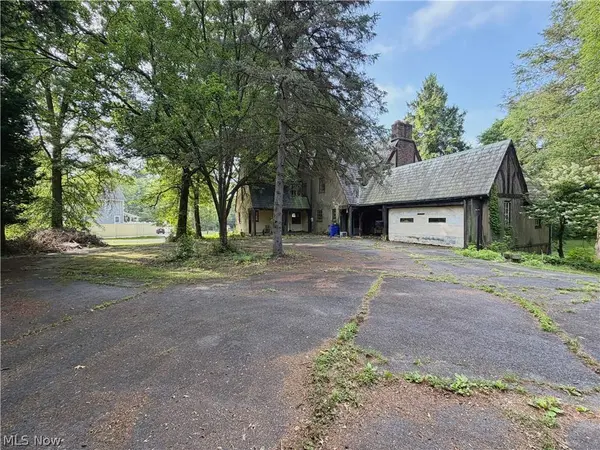 946 Park BLVD W, East Liverpool, OH 43920