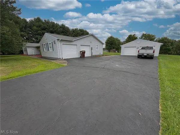46567 Winston DR, East Liverpool, OH 43920