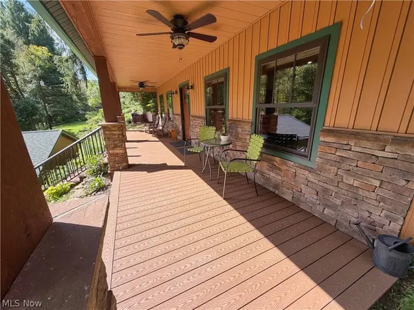 50986 Grimms Bridge RD, East Liverpool, OH 43920
