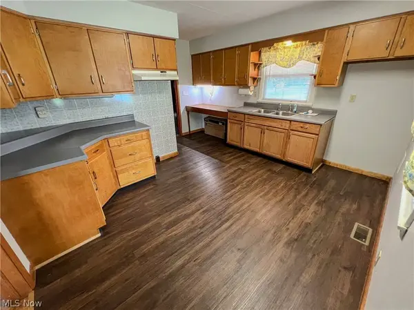 15161 State Route 170, East Liverpool, OH 43920