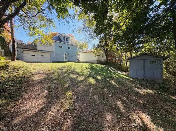1115 Pope ST, East Liverpool, OH 43920