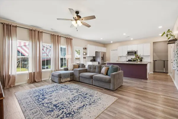 2110 Longhorn Ln, Summerville, SC 29485