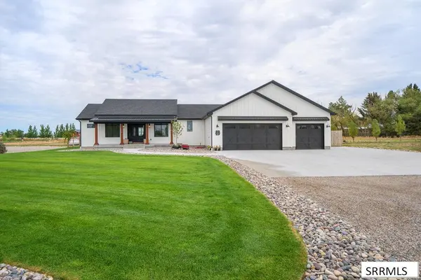 954 E 1100 N, Shelley, ID 83274