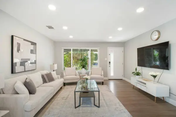 450 Palmer ST, Milpitas, CA 95035