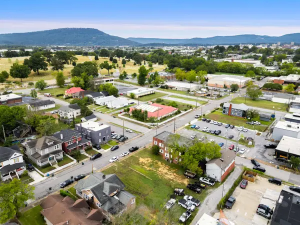 1205 Duncan AVE, Chattanooga, TN 37404