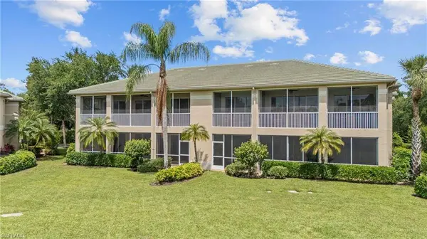 658 Vintage Reserve CIR S #7C, Naples, FL 34119