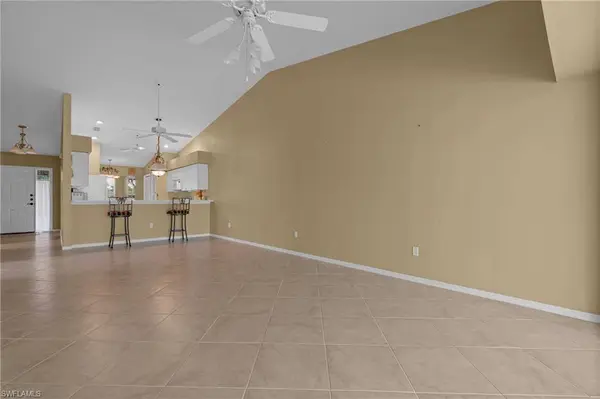 8055 Tiger CV #608, Naples, FL 34113