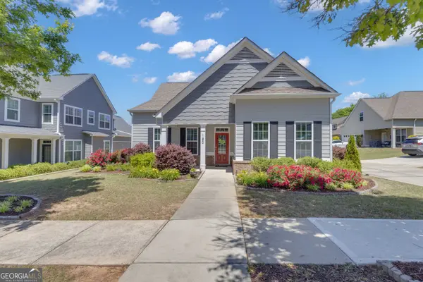 120 Treeside TER, Fayetteville, GA 30214