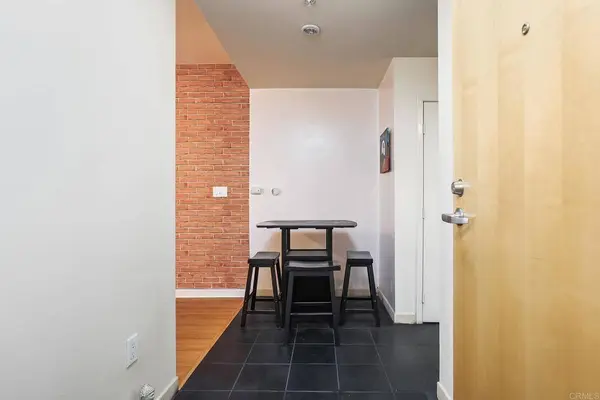 1150 1150 J St #313, San Diego, CA 92101