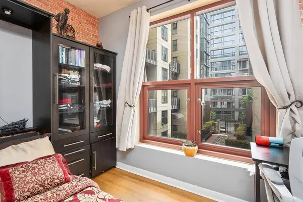 1150 1150 J St #313, San Diego, CA 92101