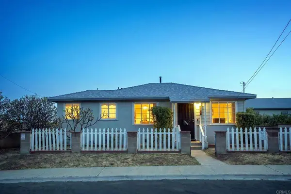 2726 Comstock St, San Diego, CA 92111