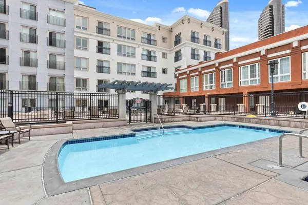 450 J ST #7061, San Diego, CA 92101
