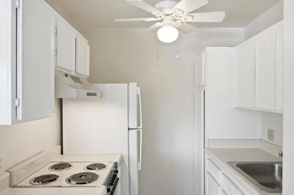 6650 Amherst ST #19C, San Diego, CA 92115