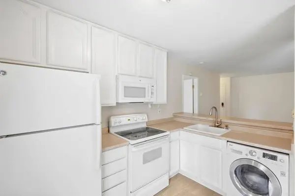 7500 Parkway DR #207, La Mesa, CA 91942