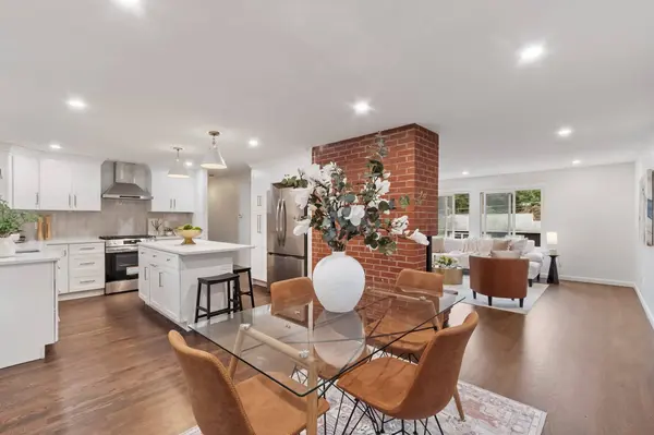 16 Bowl Rd, Chelmsford, MA 01824