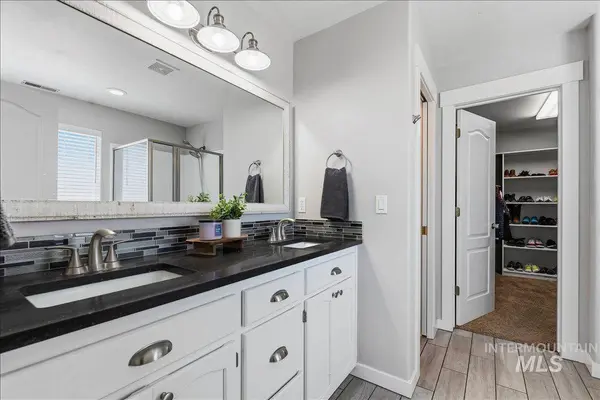 2078 W Lowry Street, Meridian, ID 83646