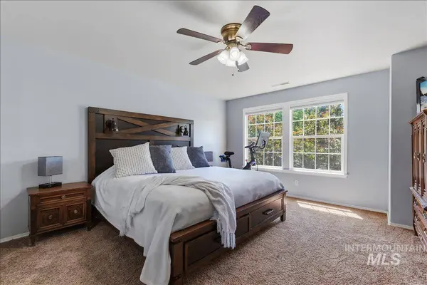 2078 W Lowry Street, Meridian, ID 83646