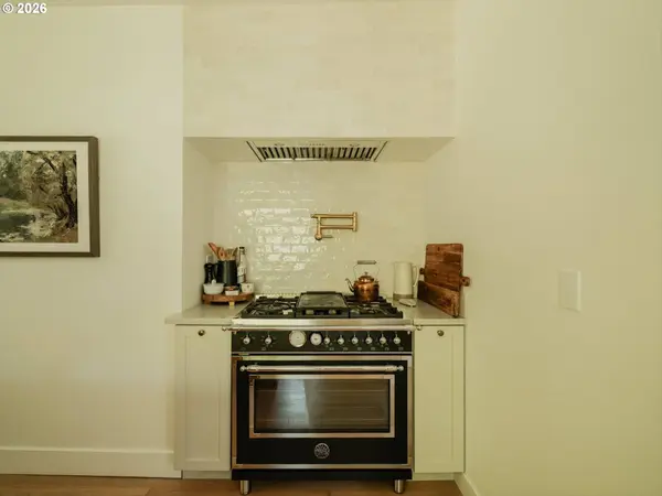 1615 S GREENWOOD RD, Portland, OR 97219