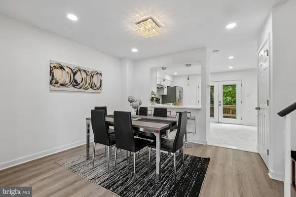 3476 CALEDONIA CIR, Woodbridge, VA 22192